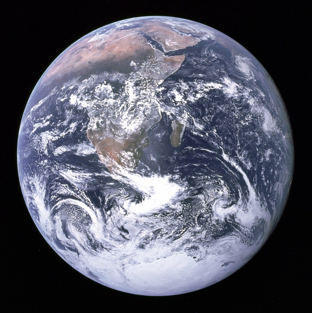 Sample photo to reverse-search — “The Blue Marble” (Apollo 17)